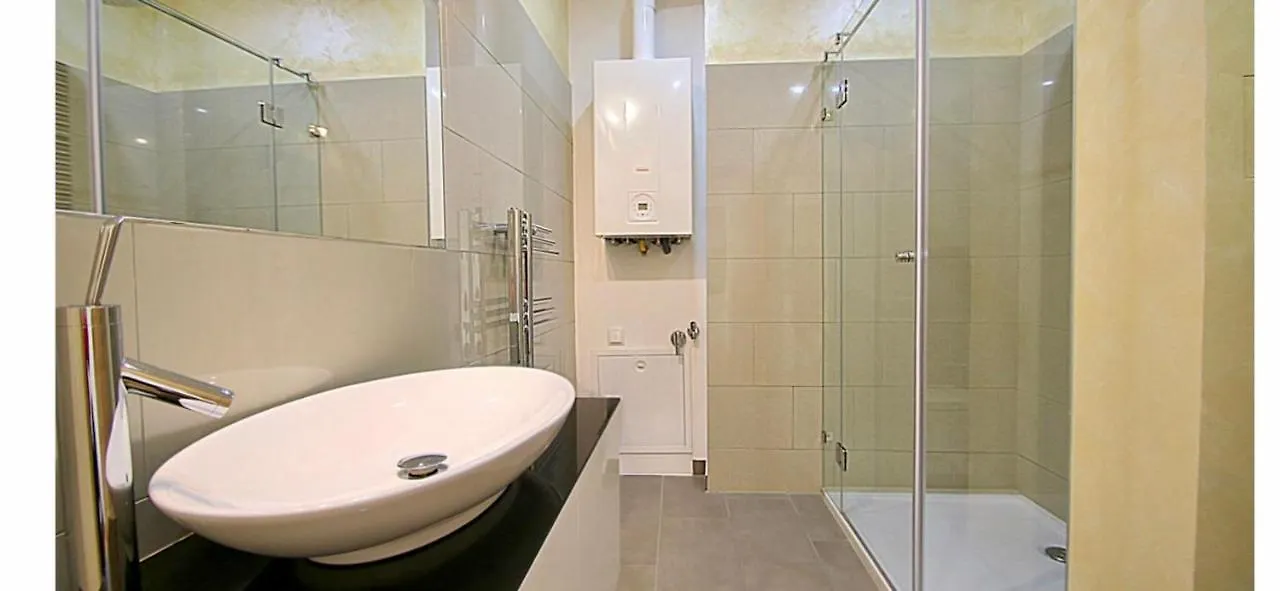 Schoenbrunn Luxury Apartment Viena